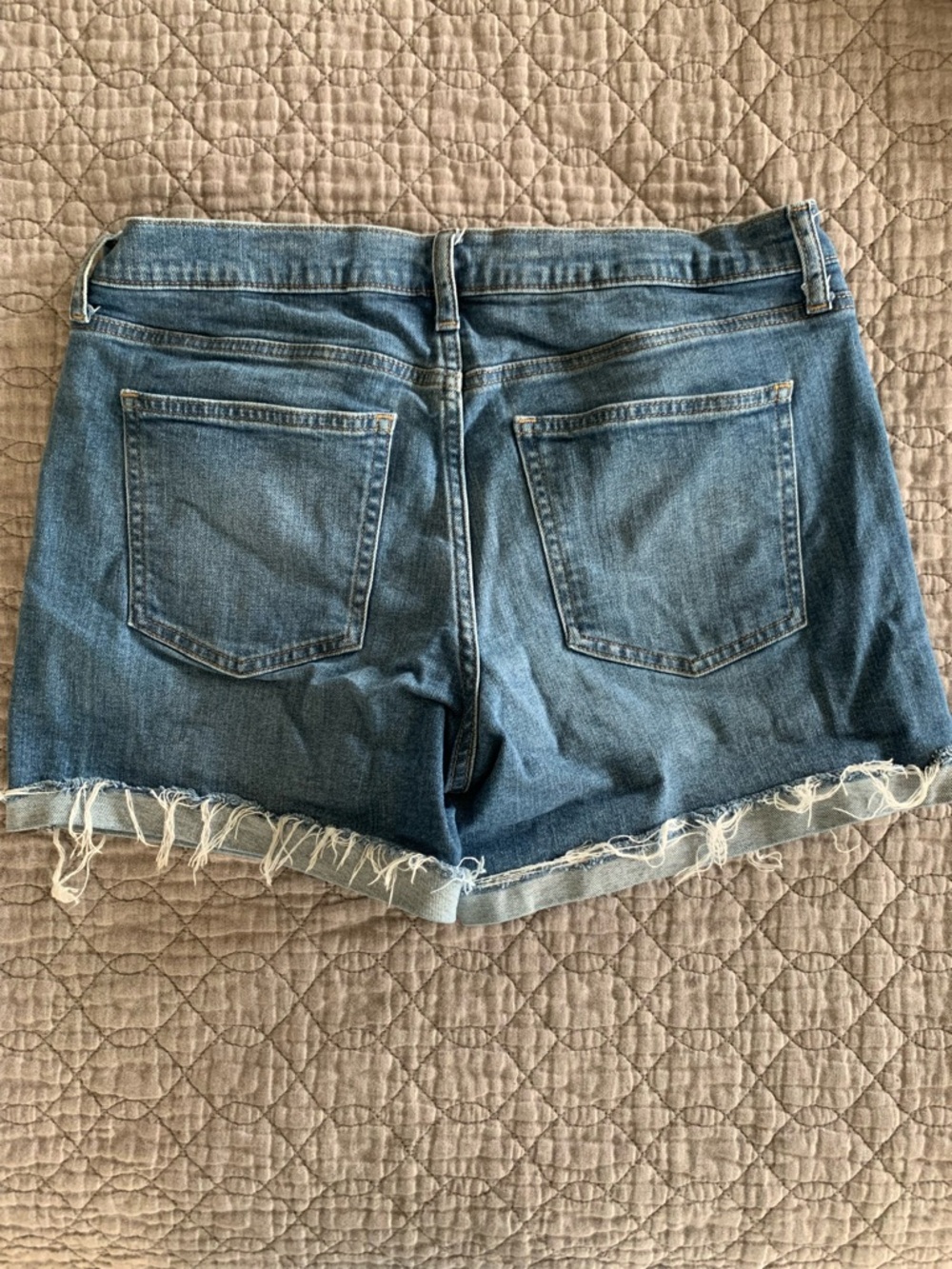 GAP Girlfriend Denim Shorts - Picture 6 of 8